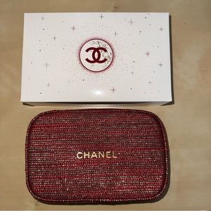 Chanel Makeup Pouch Red/Gold
